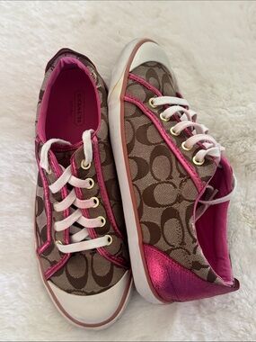 Coach Brown Monogram Canvas Low Top Sneakers with Pink Metallic Accents Size 9